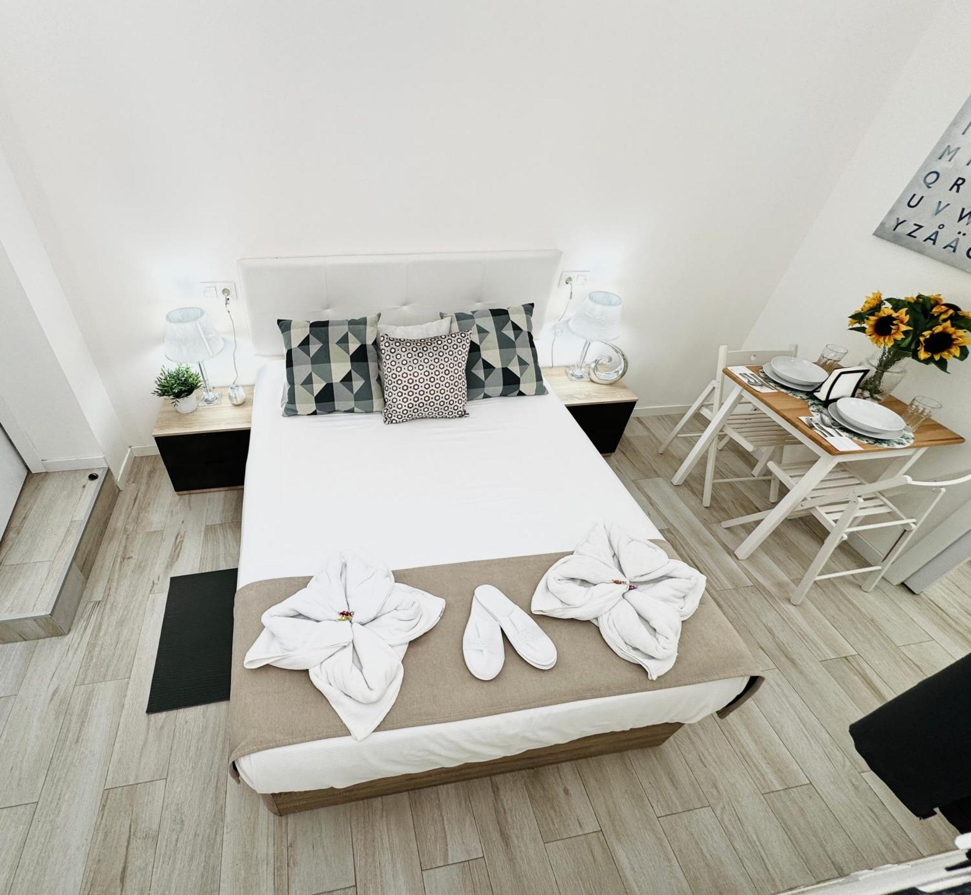 Cinco Torres Suites مدريد المظهر الخارجي الصورة